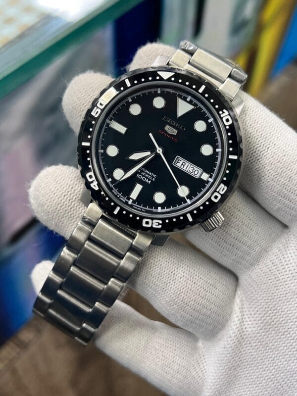 SEIKO 5 SPORTS AUTOMATIC MENS WATCH - Image 3