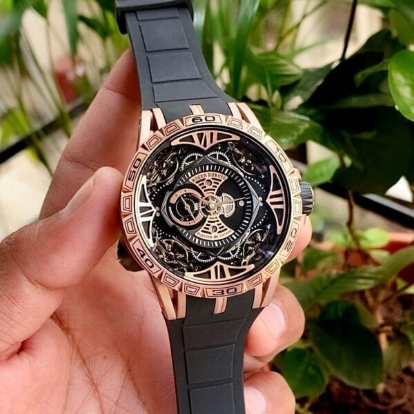 ROGER DUBUIS MENS WATCH - Image 2