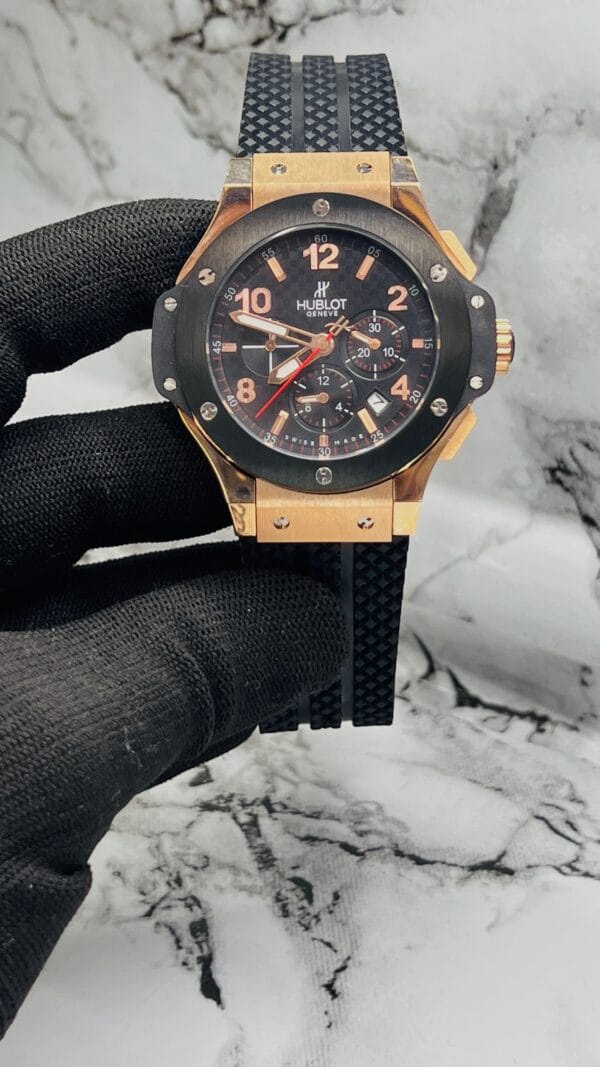 HUBLOT MENS WATCH - Image 3