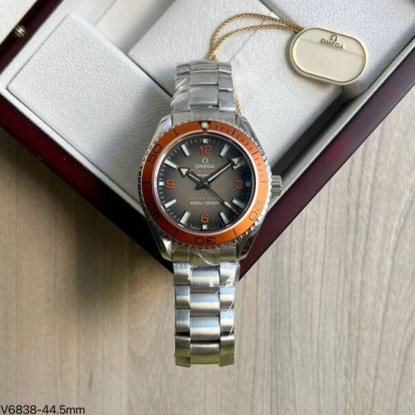 OMEGA MENS WATCH