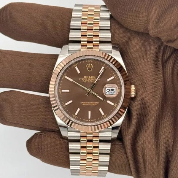 2024 Rolex Datejust 41 Two-Tone / Fluted / Chocolate / Jubilee
Swiss Made ETA Machine 3235 Clean Factory